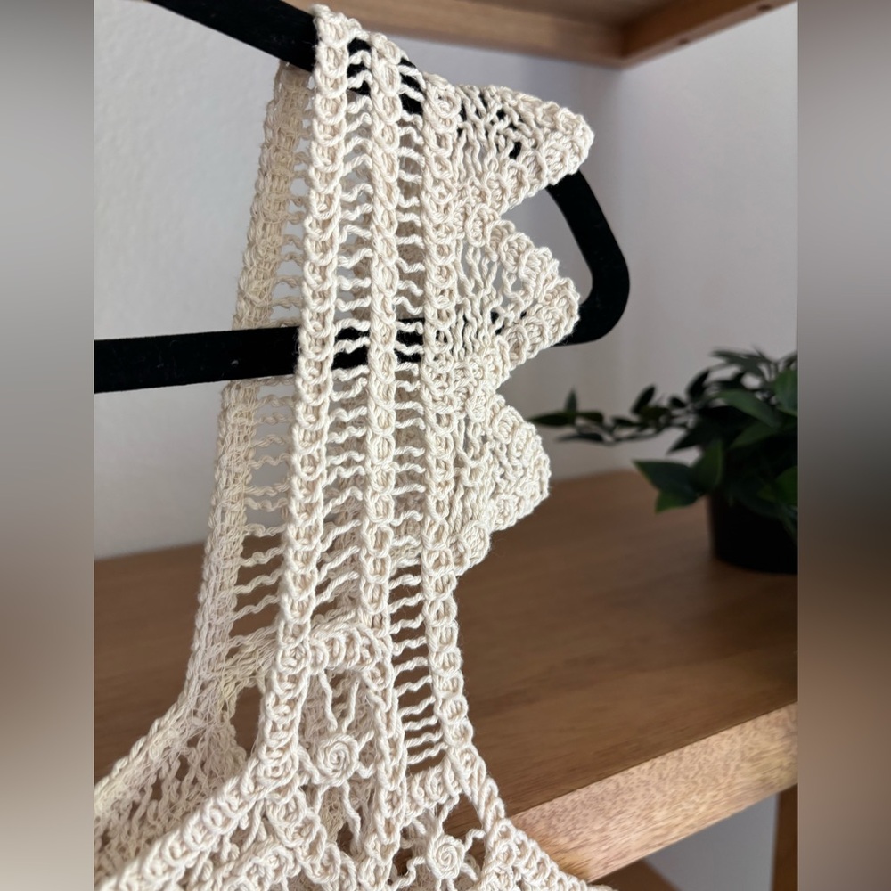 Crochet Ivory Beaded Boho Cropped Knit Tank Top - Picture 6 of 12